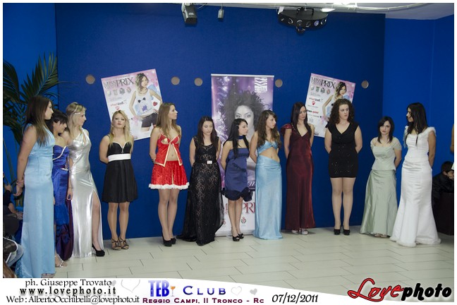 091Teb_Club_Miss Grand Prix_LovePhoto-07122011.jpg